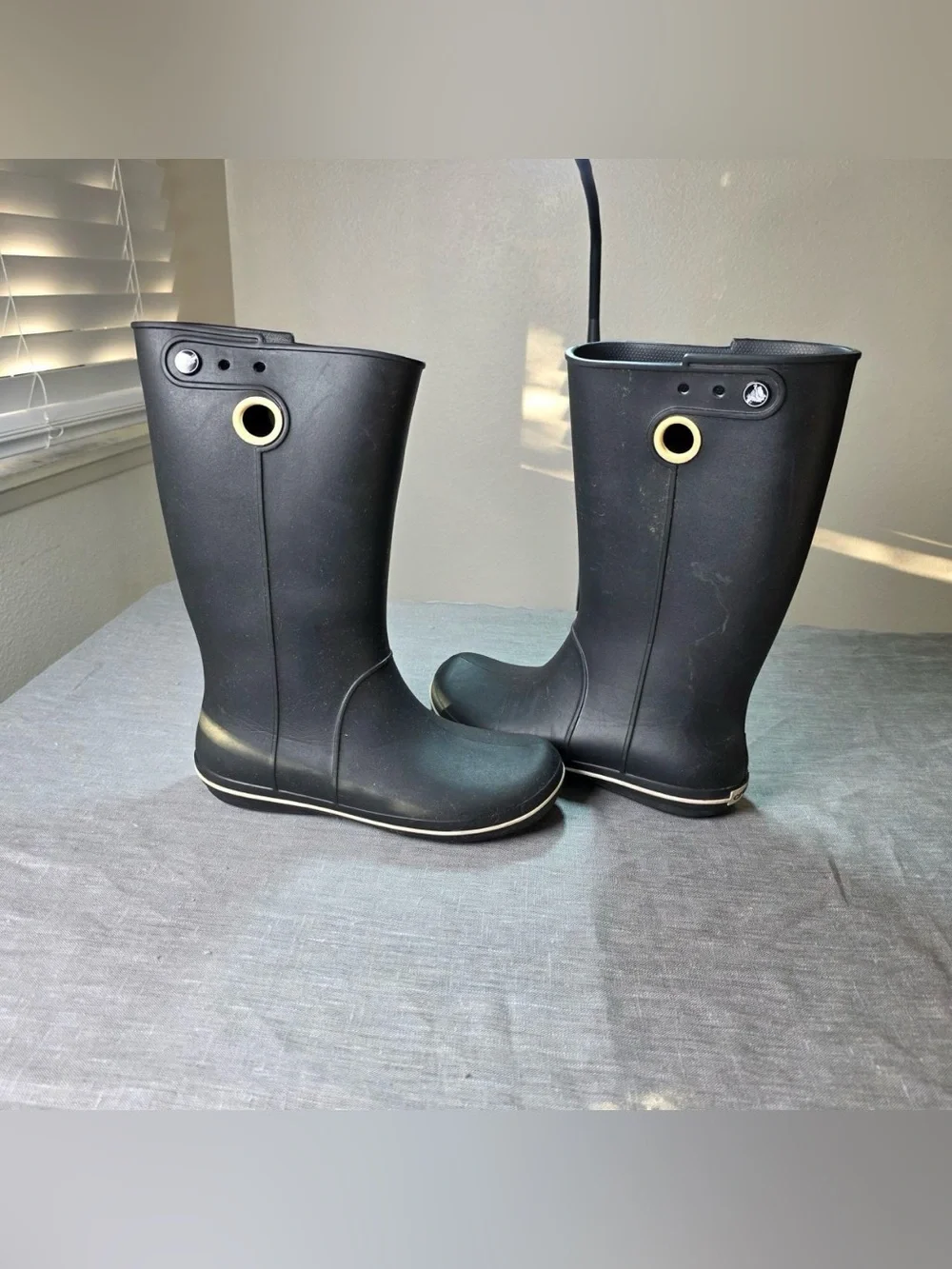 Crocs Jaunt Shorty Rain Boots Women's Size 10 Black Waterproof Rubber Pull On
